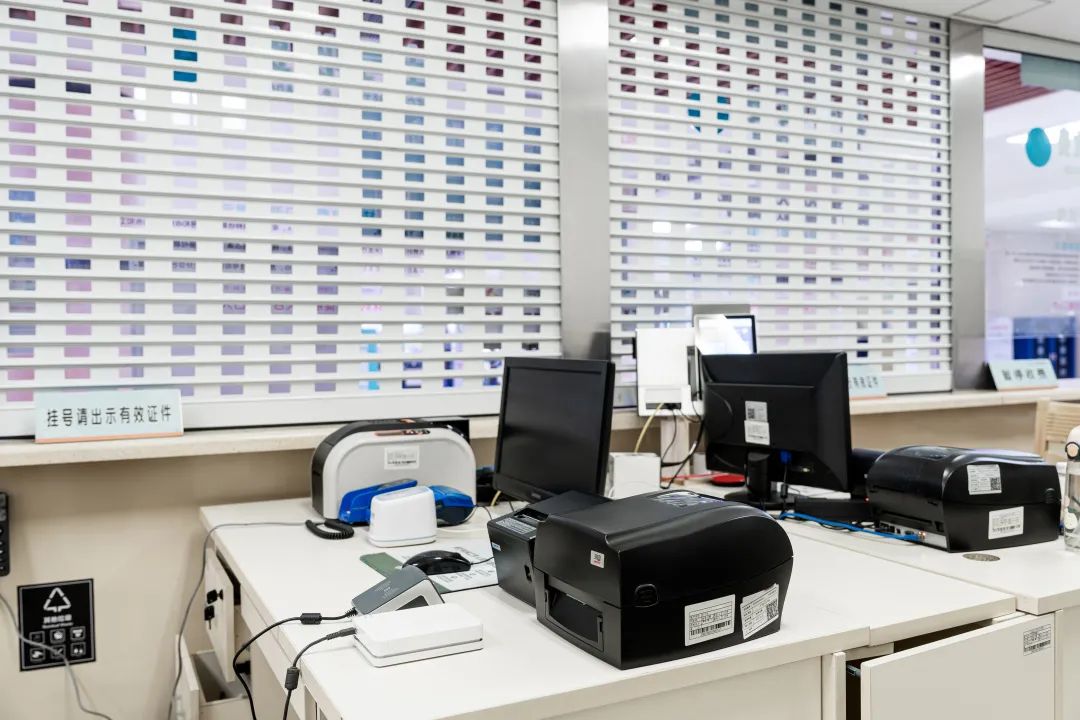 thermal label printers in a doctor’s consultation room