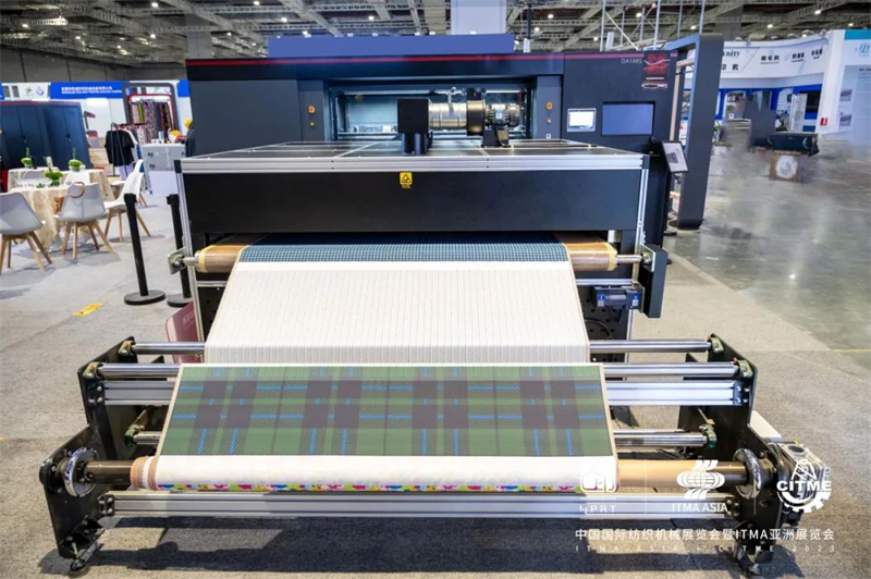 DA188SL PRO MAX Pretreatment Inline Conveying-belt Digital Textile Printer at 2023 ITMA Exhibition